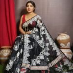 Black Soft Dhakai Jamdani Saree