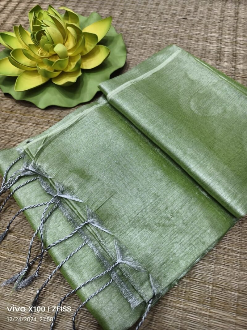 Greyish Green Soft Cotton Silk Sari With Blouse Piece