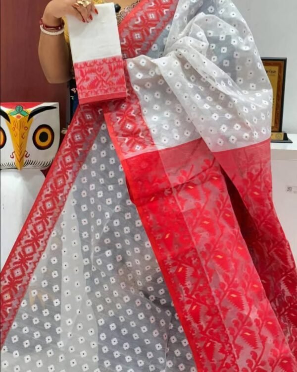 Ikkat Soft Off White Red Dhakai Jamdani Saree