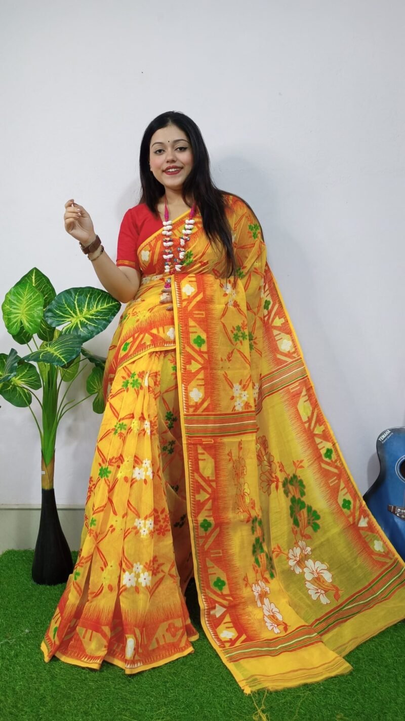 Old Gold Lota Cross Jamdani Sari - Image 2