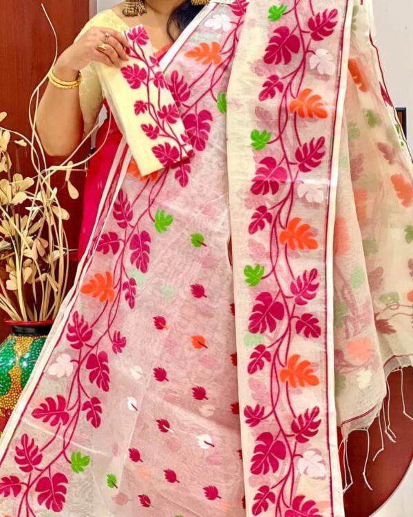 Pata Motif Soft Cream Jamdani Saree