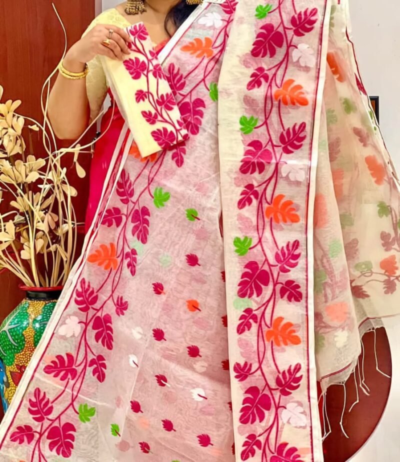 Pata Motif Soft Cream Jamdani Saree
