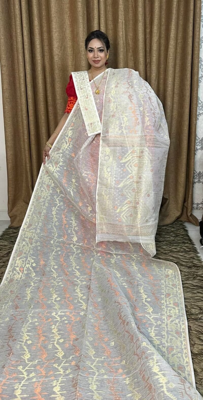 Off White Soft Dhakai Jamdani Saree
