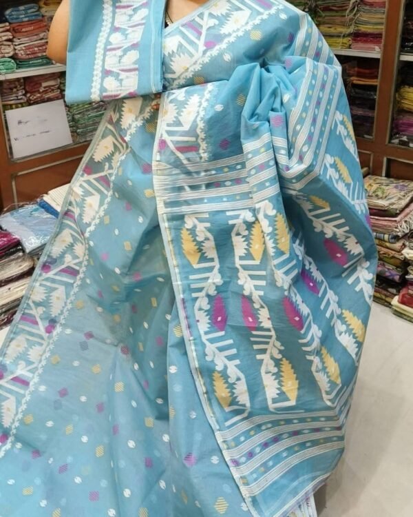 Hippie Blue Soft Dhakai Jamdani Sari With Blouse Piece