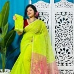 Lemon Green Soft Golden Buti Jamdani Sari With Blouse Piece
