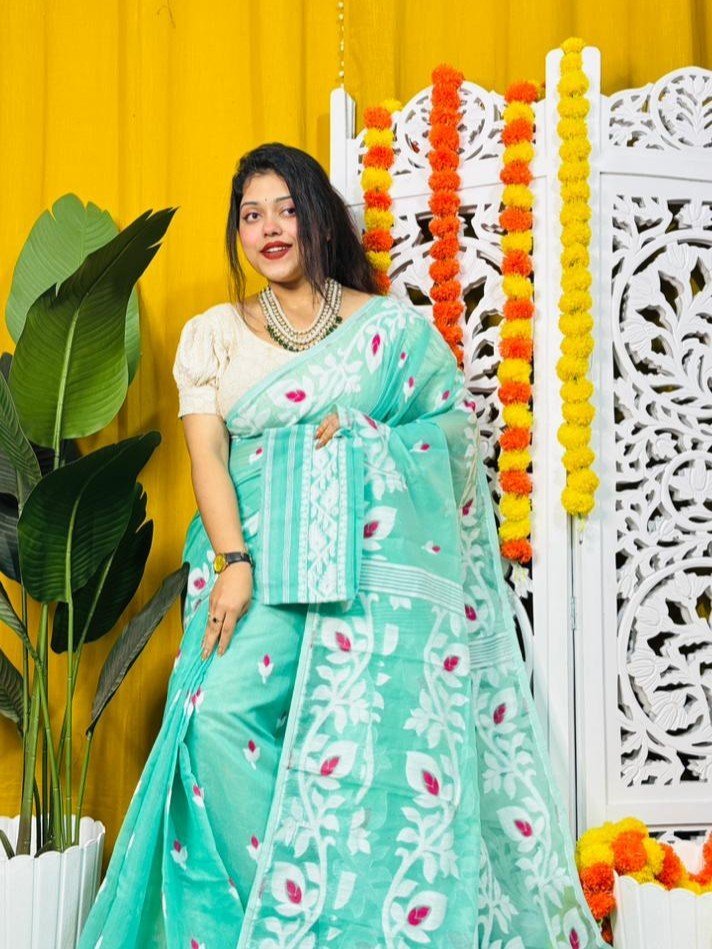 Loto Pata Soft Persian Green Jamdani Sari