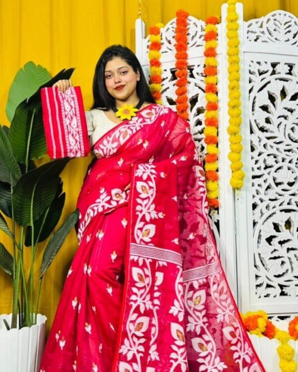 Loto Pata Soft Pink Red Jamdani Sari