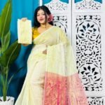 Off White Soft Golden Buti Jamdani Sari With Blouse Piece