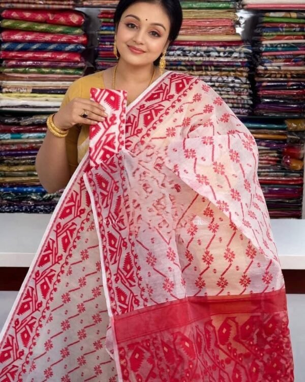 Off White Soft Buti Jamdani Sare With Blouse Piece