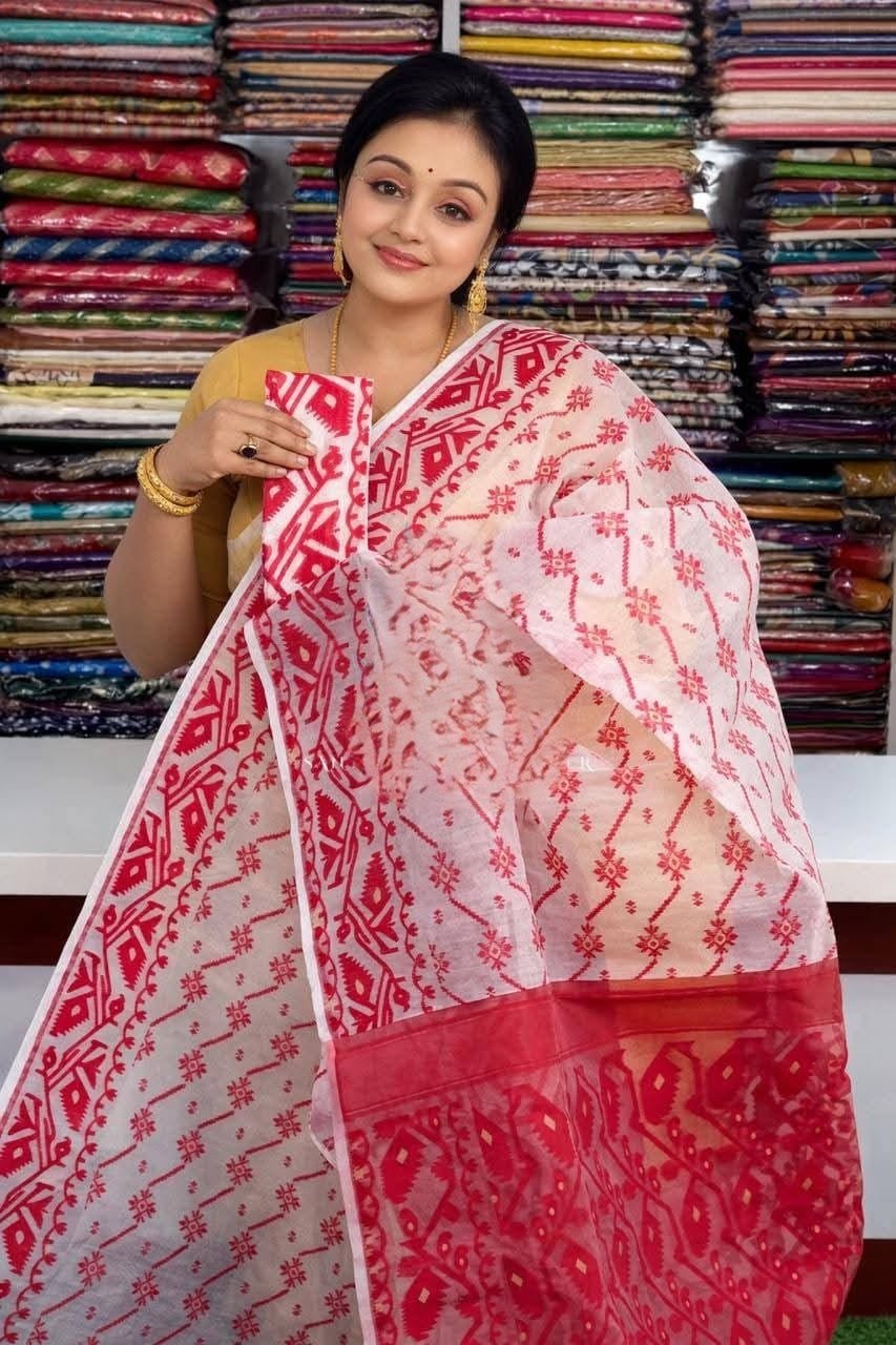 Off White Soft Buti Jamdani Sare With Blouse Piece