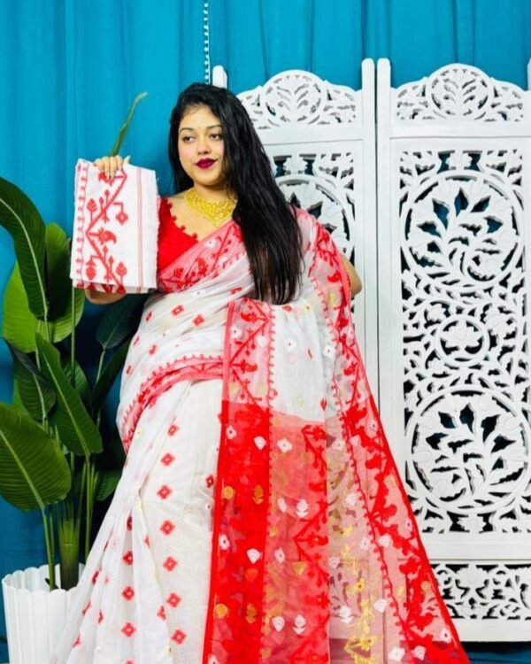 White Korat Buti Soft Jamdani Sari With Blouse Piece