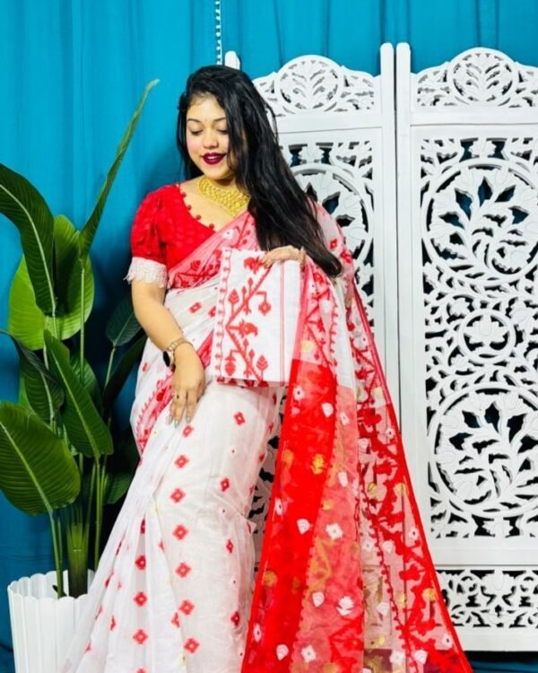 White Korat Buti Soft Jamdani Sari With Blouse Piece