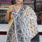 White Soft Buti Jamdani Sari With Blouse Piece