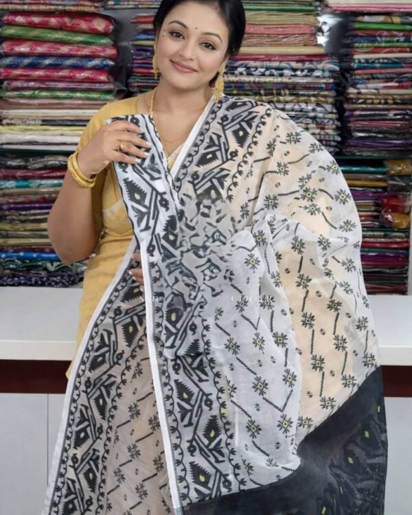 White Soft Buti Jamdani Sari With Blouse Piece