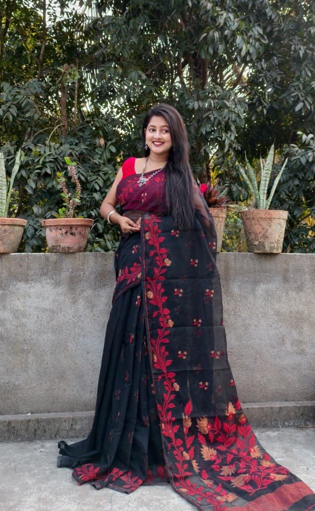 Black Soft Bonolota Jamdani Sari