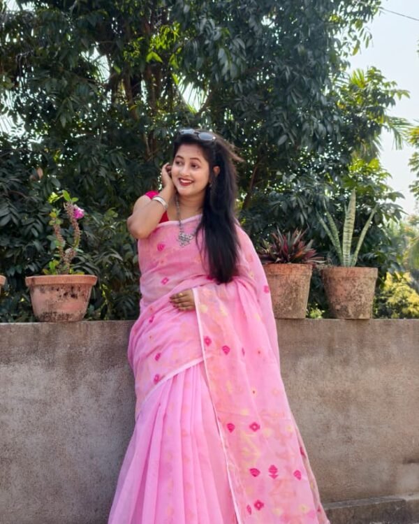 Dull Pink Soft Buti Korat Jamdani Sari With Blouse Piece