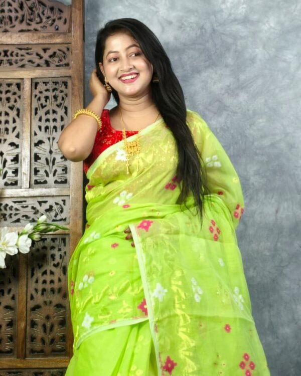 Light Pea Green Soft Jori Buti Dhakai Jamdani Sari