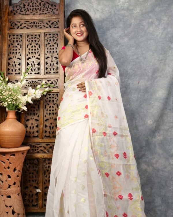 Off White Soft Buti Korat Jamdani Sari With Blouse Piece