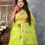 Pea Green Soft Buti Korat Jamdani Sari With Blouse Piece