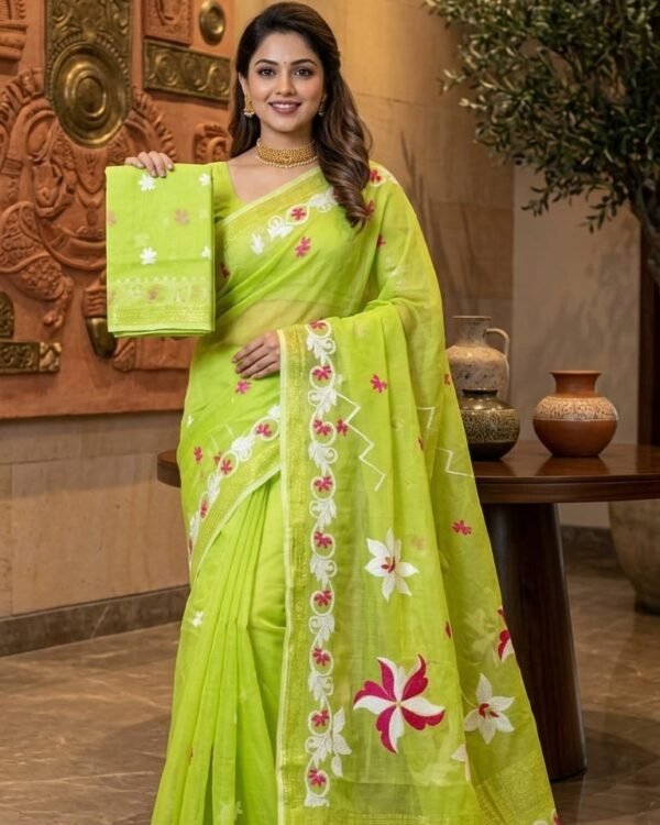 Shiuli Soft Dhakai Jamdani Sari with Blouse Piece - Avocado Green