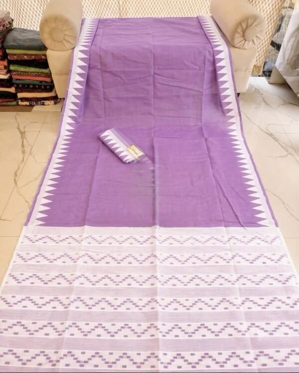 Body Plain Soft Dhakai Jamdani Saree with Blouse Piece - Faded Purple