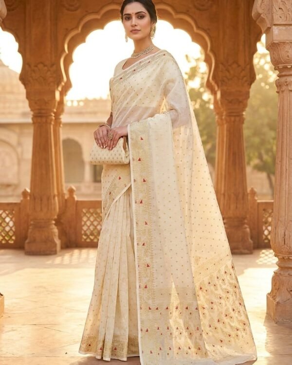 Allover Buti Soft Dhakai Jamdani Sari with Blouse Piece - Off White