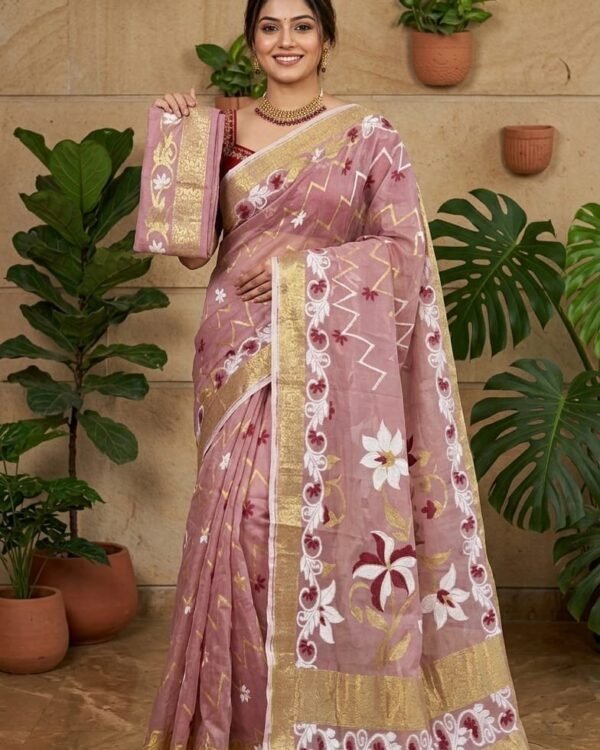 Shiuli Soft Dhakai Jamdani Sari with Blouse Piece - Rosy Brown