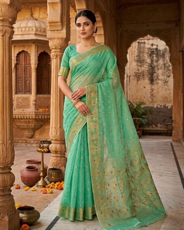 Allover Buti Soft Dhakai Jamdani Sari with Blouse Piece - Sea Green